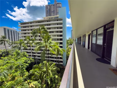 425 Ena Rd #805C, Honolulu, HI 96815