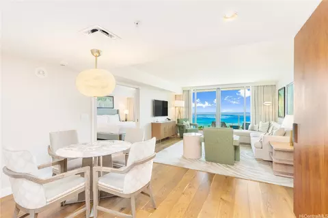 383 Kalaimoku St #E2905, Honolulu, HI 96815