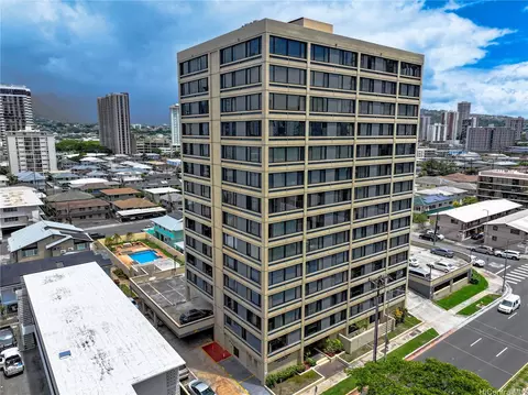 2232 Kapiolani Blvd #404, Honolulu, HI 96826
