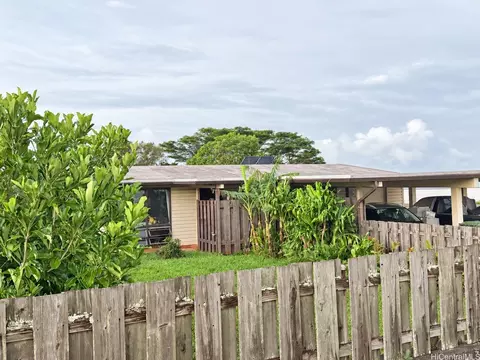 2439 Komo Mai Dr, Pearl City, HI 96782