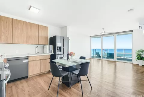 1391 Kapiolani Blvd #3011, Honolulu, HI 96814