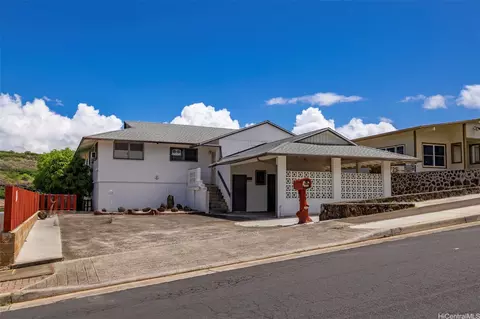 1151 Ala Aloalo St, Honolulu, HI 96818