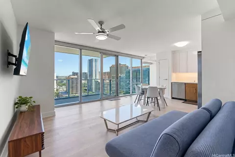 629 Keeaumoku St #2003, Honolulu, HI 96814