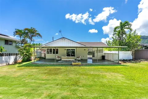 1322 Ulupuni St, Kailua, HI 96734