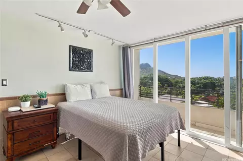 134 Kapahulu Ave #709, Honolulu, HI 96815