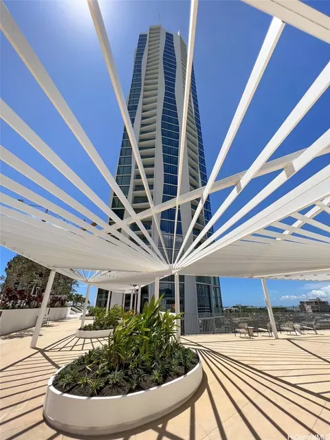 1000 Auahi St #2305, Honolulu, HI 96814