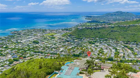 View/Area - 509 Moaniala St, Honolulu, HI 96821 photo 2 of 3