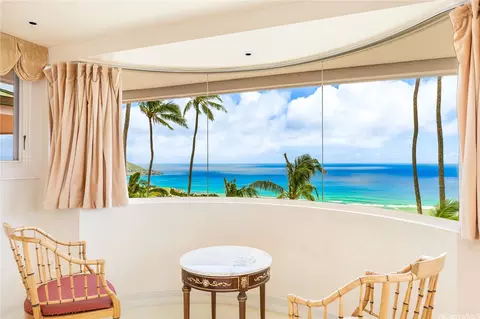 View/Area - 509 Moaniala St, Honolulu, HI 96821 photo 1 of 3