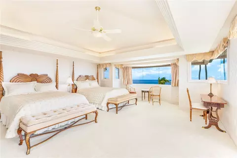 Bedroom - 509 Moaniala St, Honolulu, HI 96821 photo 5 of 6