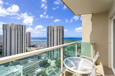 410 Atkinson Dr #2515, Honolulu, HI 96814