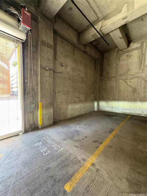 1302 Ala Moana Blvd #B193, Honolulu, HI 96814
