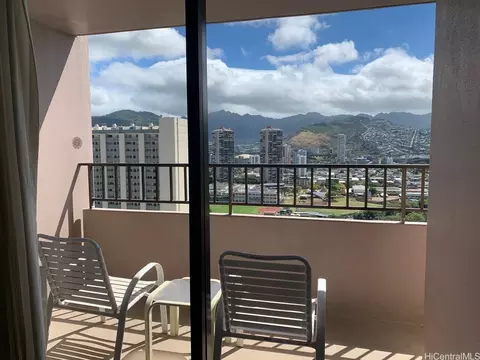 2240 Kuhio Ave #2804, Honolulu, HI 96815