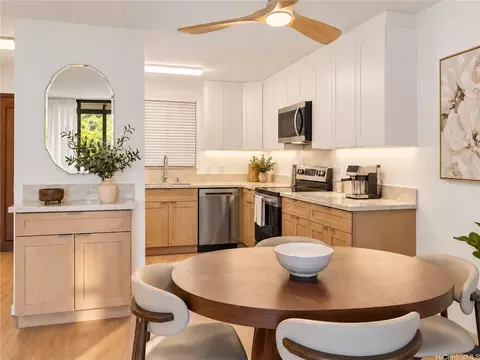 98-501 Koauka Loop #A406, Aiea, HI 96701