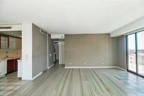 700 Richards St #1104, Honolulu, HI 96813