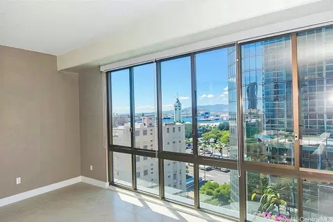 700 Richards St #1104, Honolulu, HI 96813