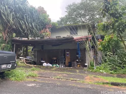 3097 Numana Rd, Honolulu, HI 96819
