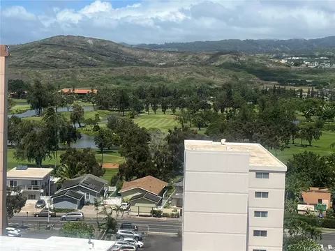 3020 Ala Napuaa Pl #601, Honolulu, HI 96818