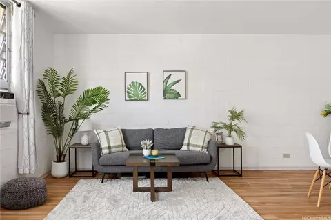 98-1032 Moanalua Rd #3-305, Aiea, HI 96701