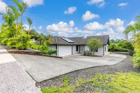 98-1239 Kaonohi St, Aiea, HI 96701
