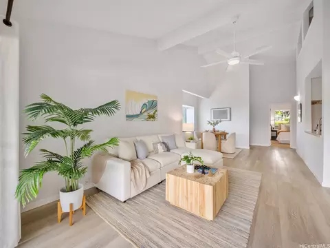 46-054 Puulena St #926, Kaneohe, HI 96744