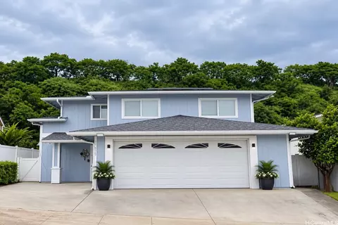94-530 Koaleo St, Waipahu, HI 96797