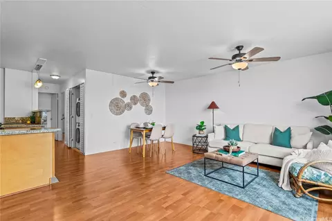 98-1030 Moanalua Rd #5-310, Aiea, HI 96701