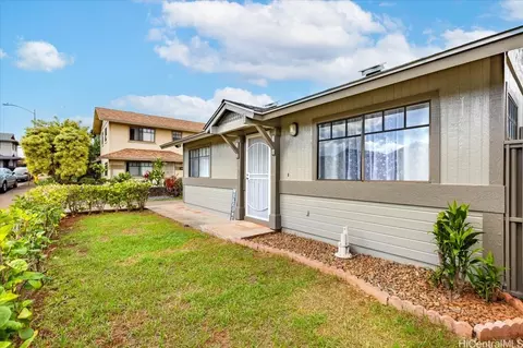 94-218 Kupueu Pl, Waipahu, HI 96797