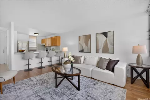 3030 Ala Ilima St #301, Honolulu, HI 96818
