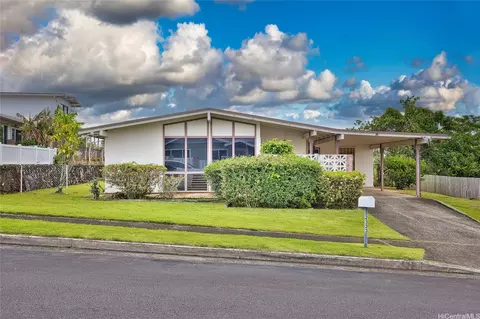 2333 Ahakapu St, Pearl City, HI 96782