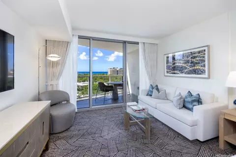 383 Kalaimoku St #1114, Honolulu, HI 96815