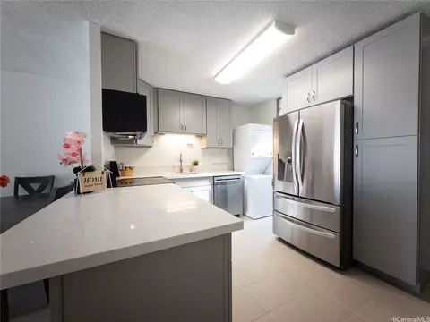 95-2047 Waikalani Pl #D501, Mililani, HI 96789