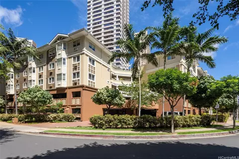 1800 Kaioo Dr #C304, Honolulu, HI 96815