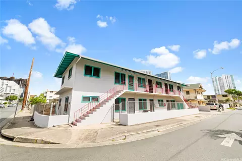 1225 Rycroft St, Honolulu, HI 96814