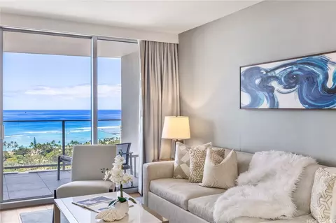 2139 Kuhio Ave #3006, Honolulu, HI 96815