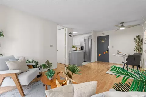 775 Kinalau Pl #706, Honolulu, HI 96813
