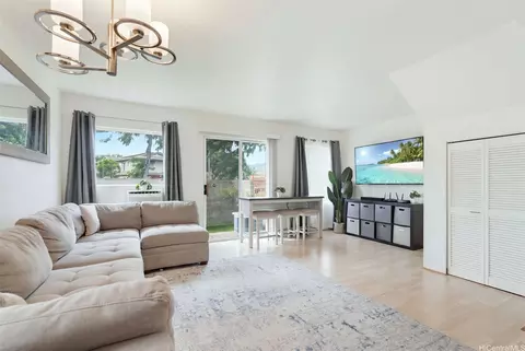 91-1137 Kamaaha Loop #2A, Kapolei, HI 96707