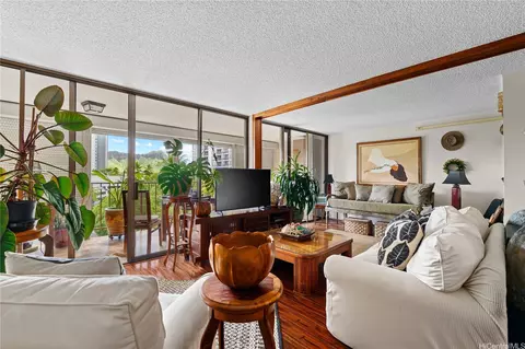 250 Ohua Ave #5E, Honolulu, HI 96815