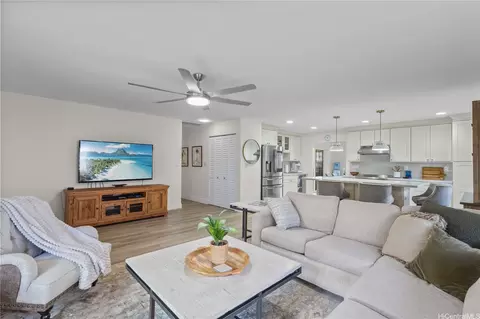 94-342 Aaahi St, Mililani, HI 96789