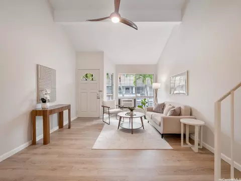 572 N Mananai Pl #20V, Honolulu, HI 96818