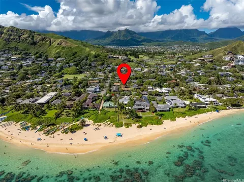 935 Mokulua Dr, Kailua, HI 96734