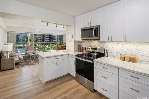 1645 Ala Wai Blvd #703, Honolulu, HI 96815
