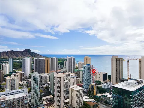 2425 Kuhio Ave #705, Honolulu, HI 96815 photo 2