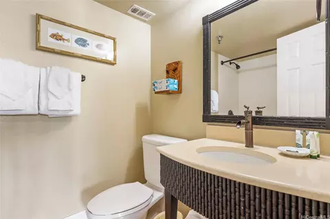 2425 Kuhio Ave #705, Honolulu, HI 96815 photo 6