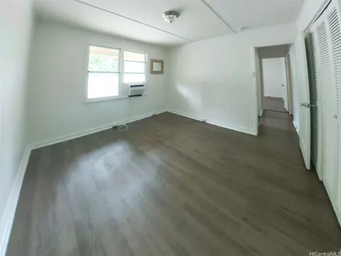 Bedroom - 132 Kuliouou Rd, Honolulu, HI 96821 photo 6 of 8