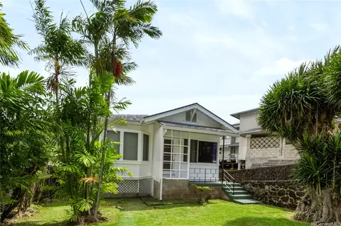 2881 Oahu Ave, Honolulu, HI 96822