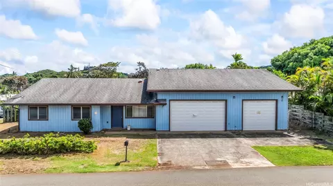 675 Ulumalu St, Kailua, HI 96734