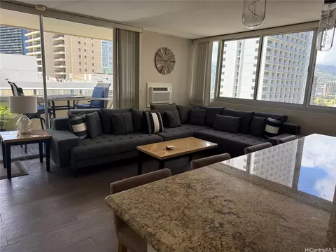 2500 Kalakaua Ave #1803, Honolulu, HI 96815