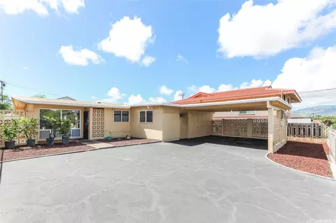 94-1367 Waipahu St, Waipahu, HI 96797