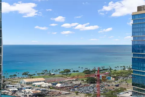 987 Queen St #3613, Honolulu, HI 96814