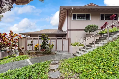 1187 Akipohe St #8A, Kailua, HI 96734